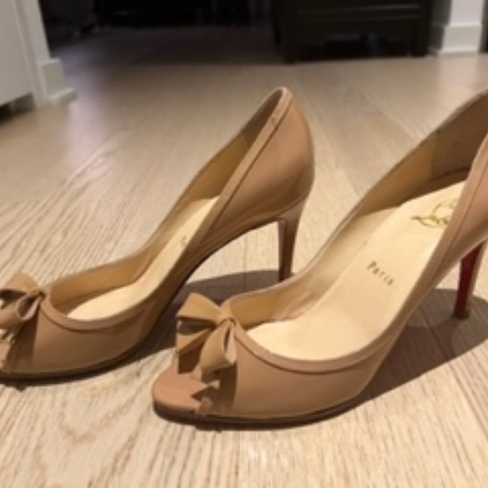 Christian Louboutin Beige Heels